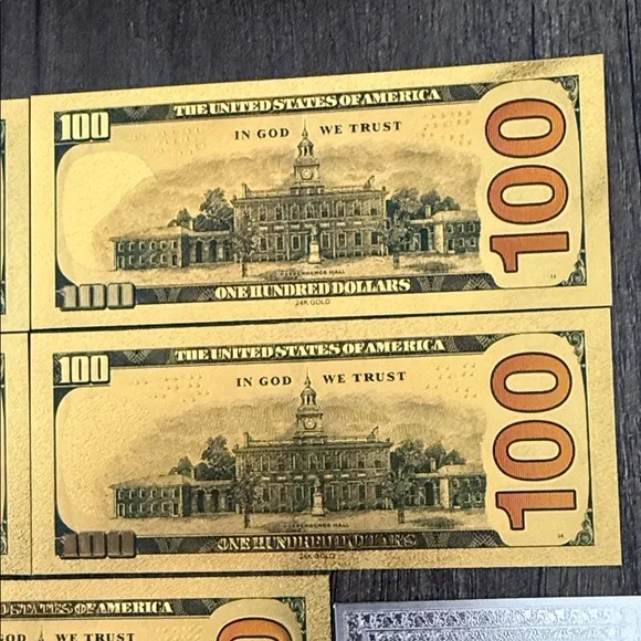 Marvel Art collectible gold foil banknotes featuring Marvel superheroes - 24k